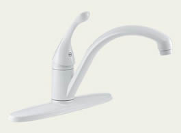Delta Classic: Single Handle Kitchen Faucet - 140-WH-DST