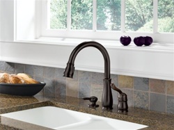 Delta Leland: Single Handle Pull-Down Kitchen Faucet With Soap Dispenser - 978-RBSD-DST