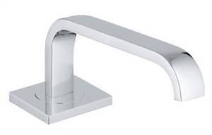 Grohe - 	13 150 000 15-inch Chrome Plated Horizontal Swing Spt